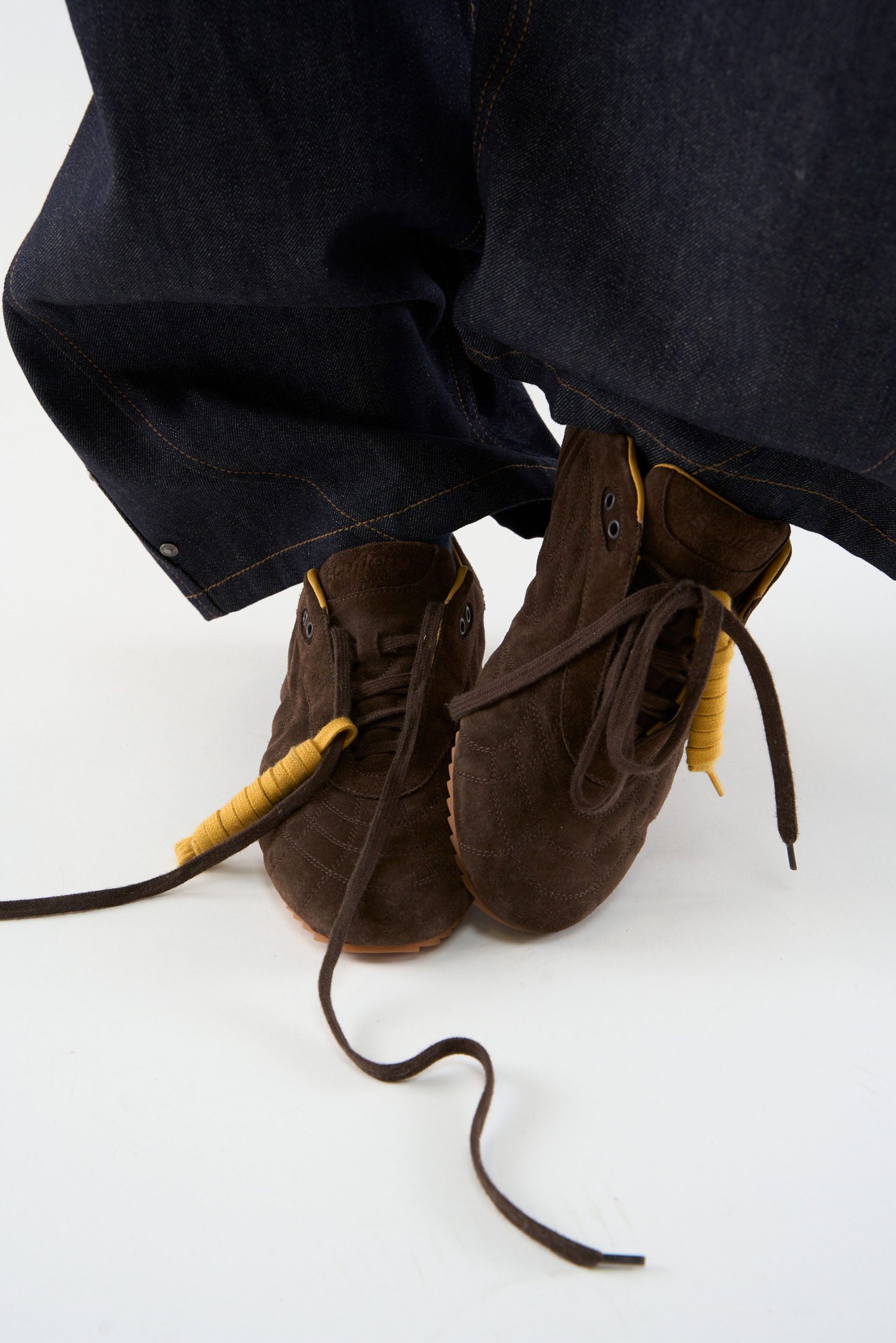 Iconic Suede Brown Sneaker - Image 13