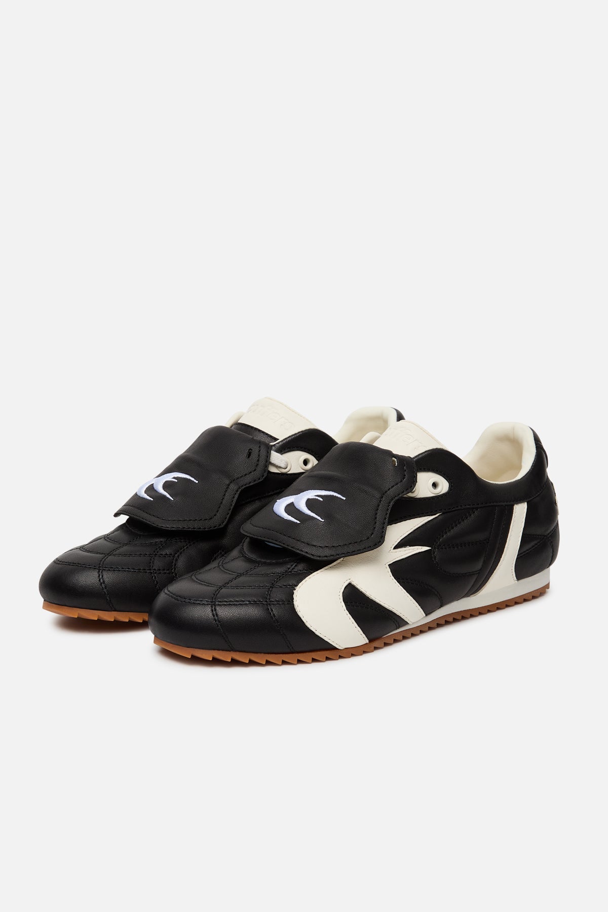Iconic Black Sneaker - Image 6